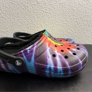 Crocs M9 / W11 Colorful Tie-Dye Faux Sherpa lined crocs slip on clogs